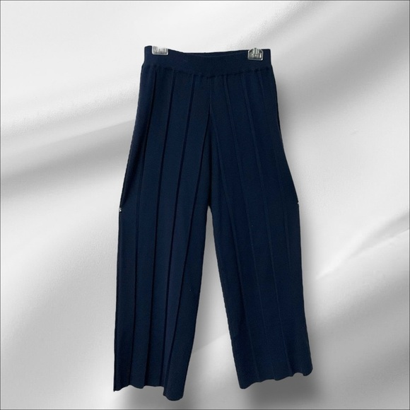 Unbranded Navy Blue Knit 2-Piece Set Women Pleated Pant Sweater Minimalist SZ S - Picture 6 of 8